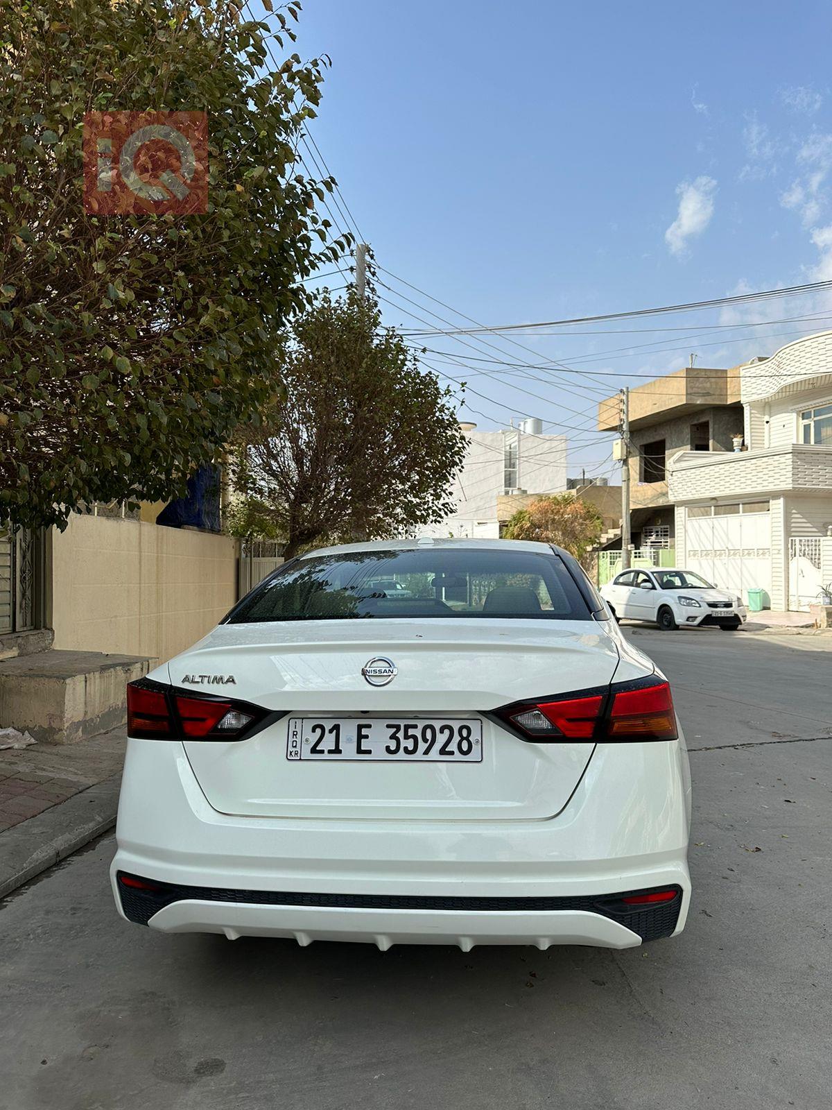 نیسان ئەلتیما